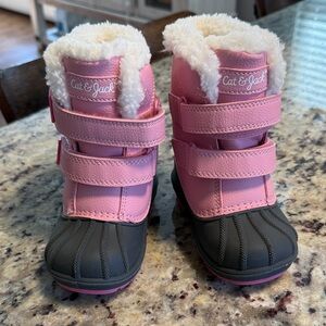 Cat & Jack Pink and Black Toddler Snow Boots, size 6